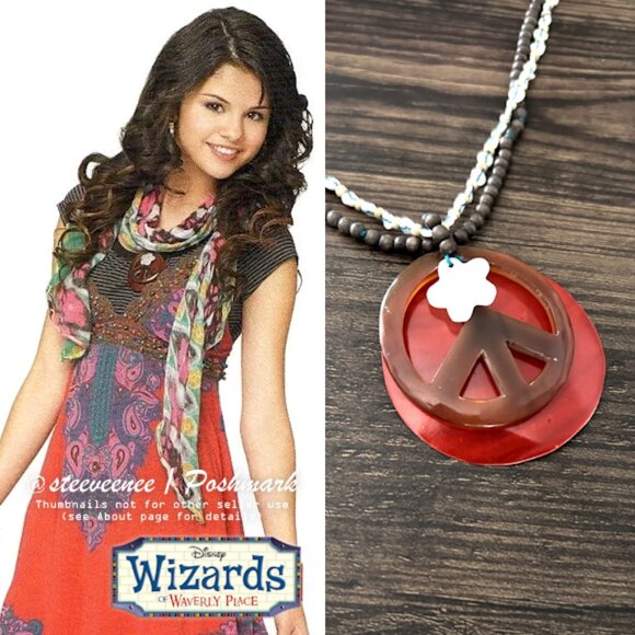 NWT 2000s Peace Symbol Beaded Necklace Pendant Necklace ASO Alex Russo - Picture 3 of 11